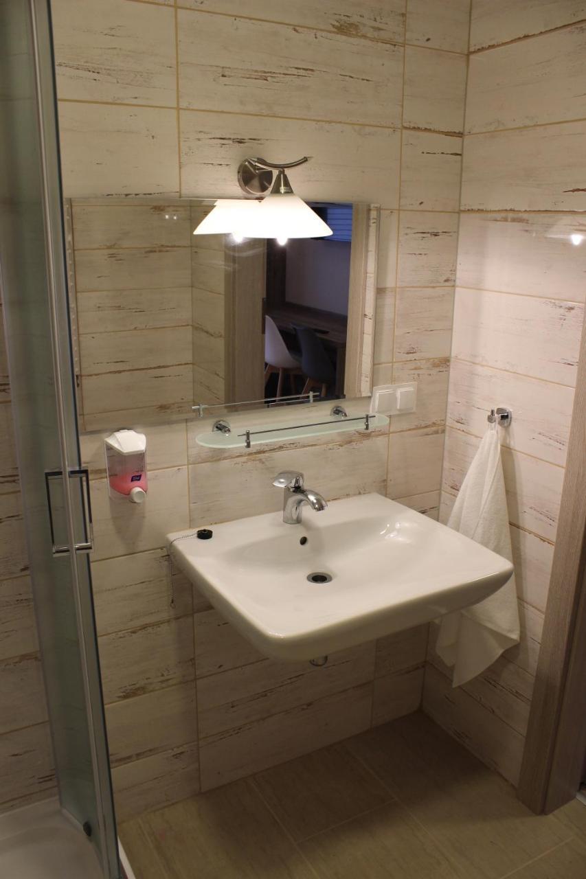 Hotel Pod Strzecha Kielce Eksteriør bilde