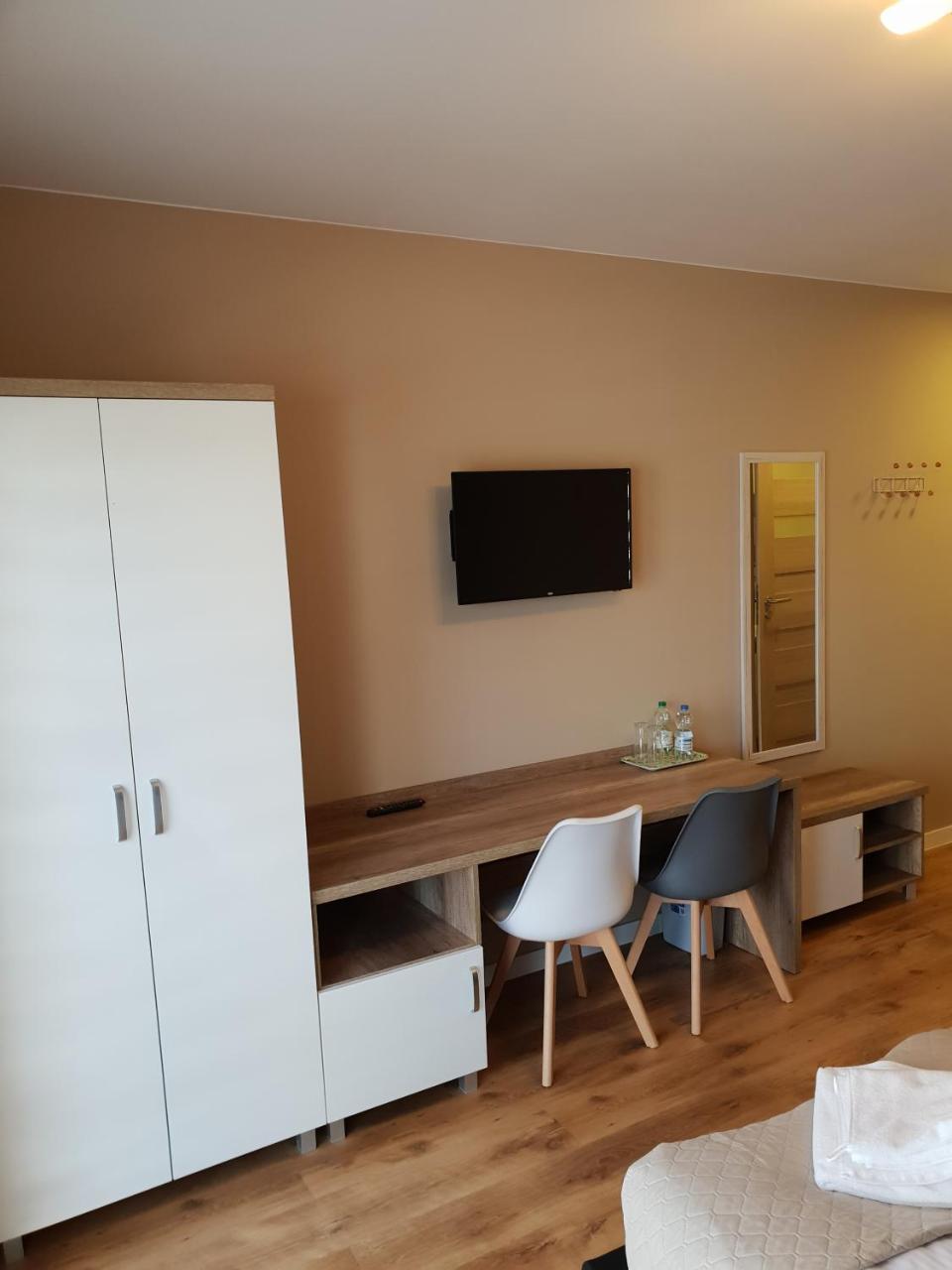 Hotel Pod Strzecha Kielce Eksteriør bilde