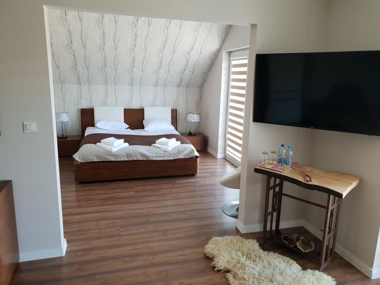 Hotel Pod Strzecha Kielce Eksteriør bilde